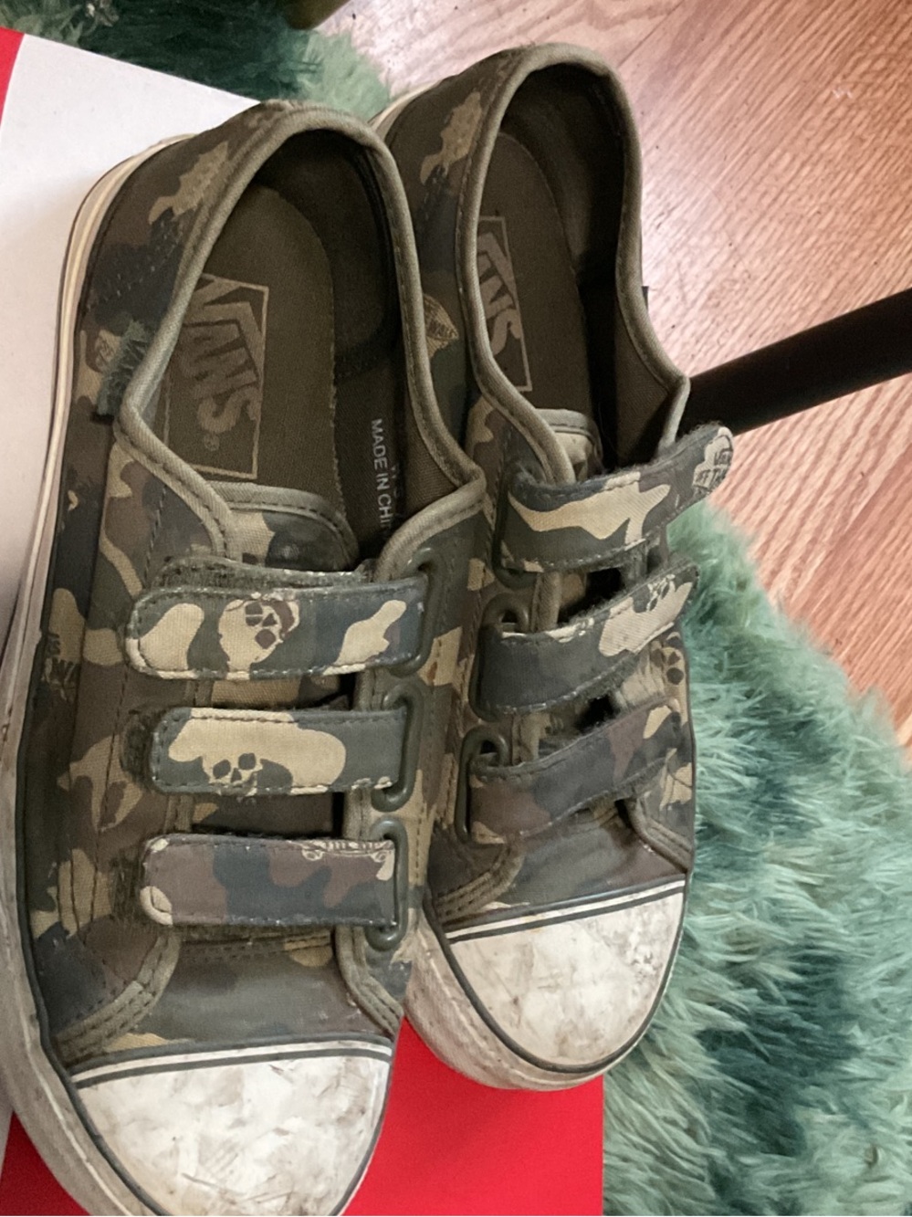 Vans Kids Camo Velcro Sneakers - Olive Green and Tan